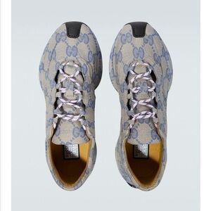 Gucci Women's Beige and Blue Patterned Sneakers